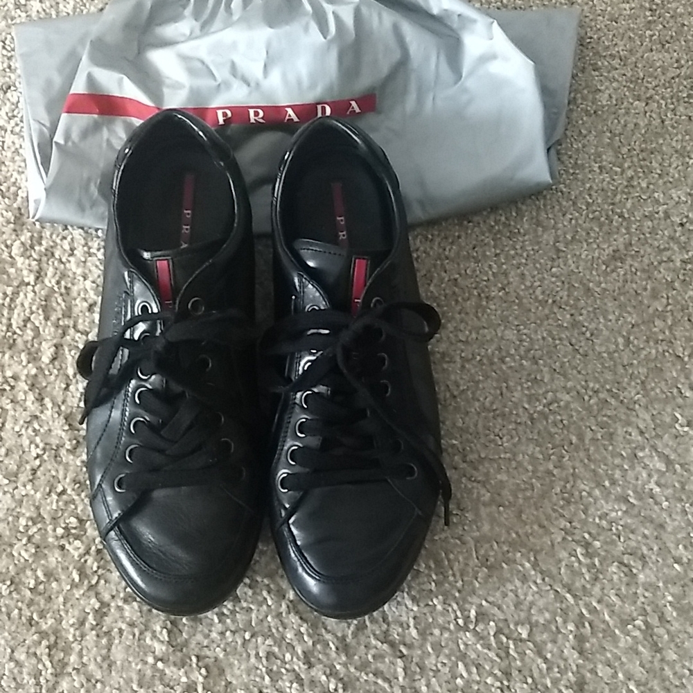 Prada sneaker
